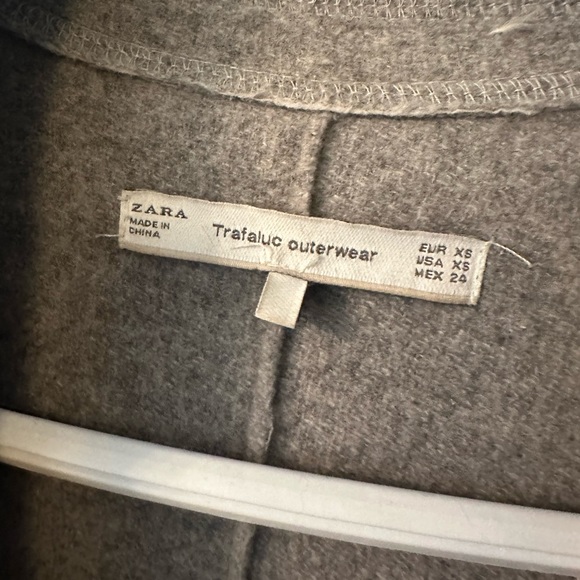 Zara Grey coat - Picture 3 of 5